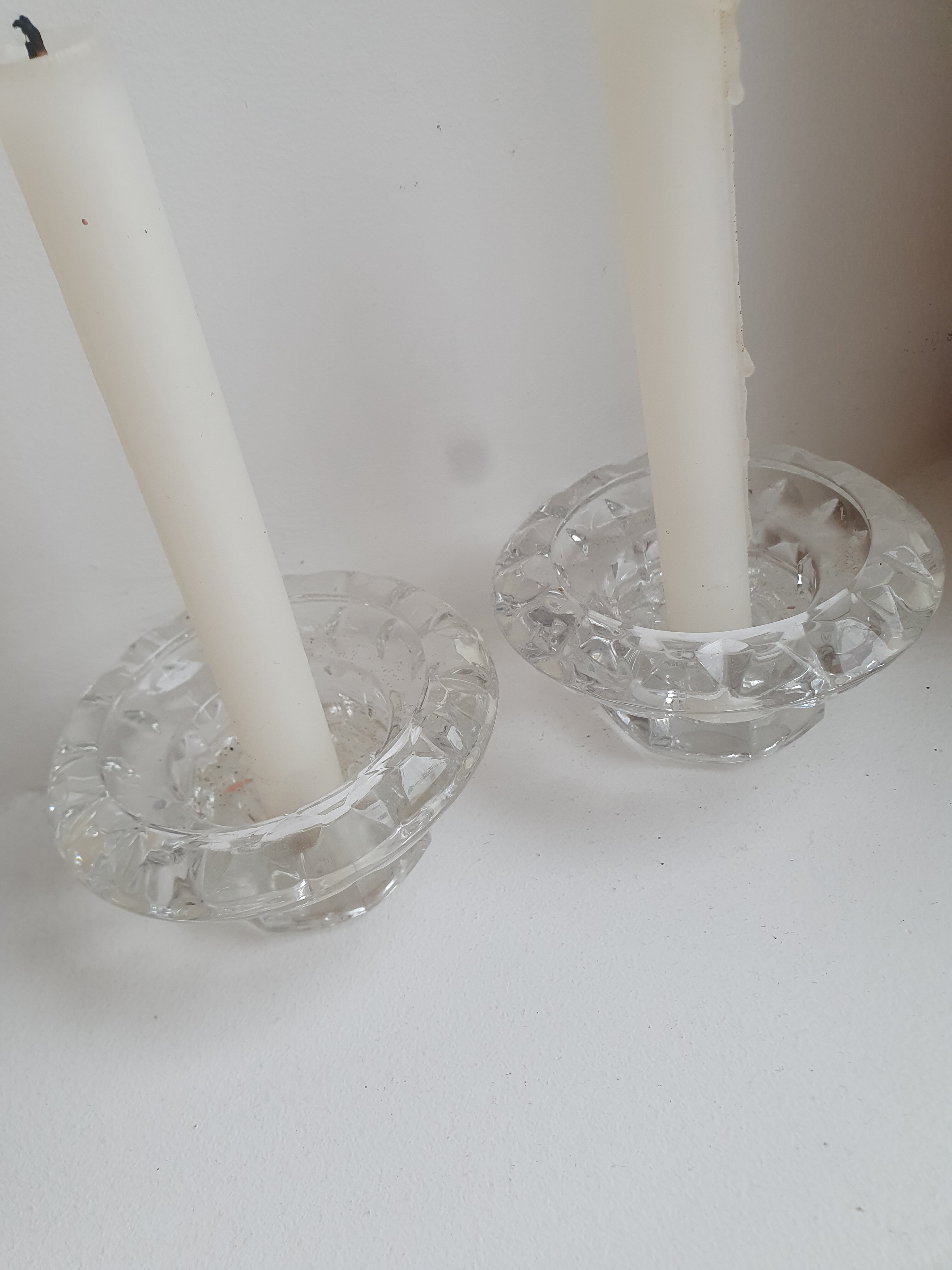 Saucer model glass candlesticks