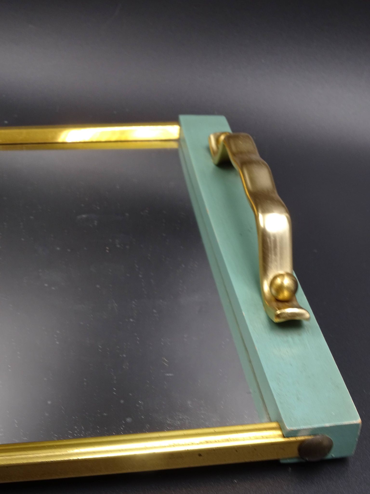 Plateau en bois métal et miroir vers 1950
