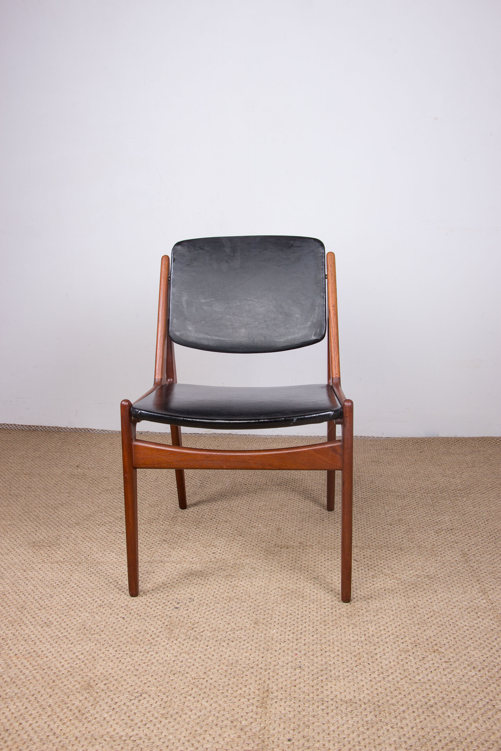 Suite of 4 chairs model "Ella" by Arne Vodder 1960