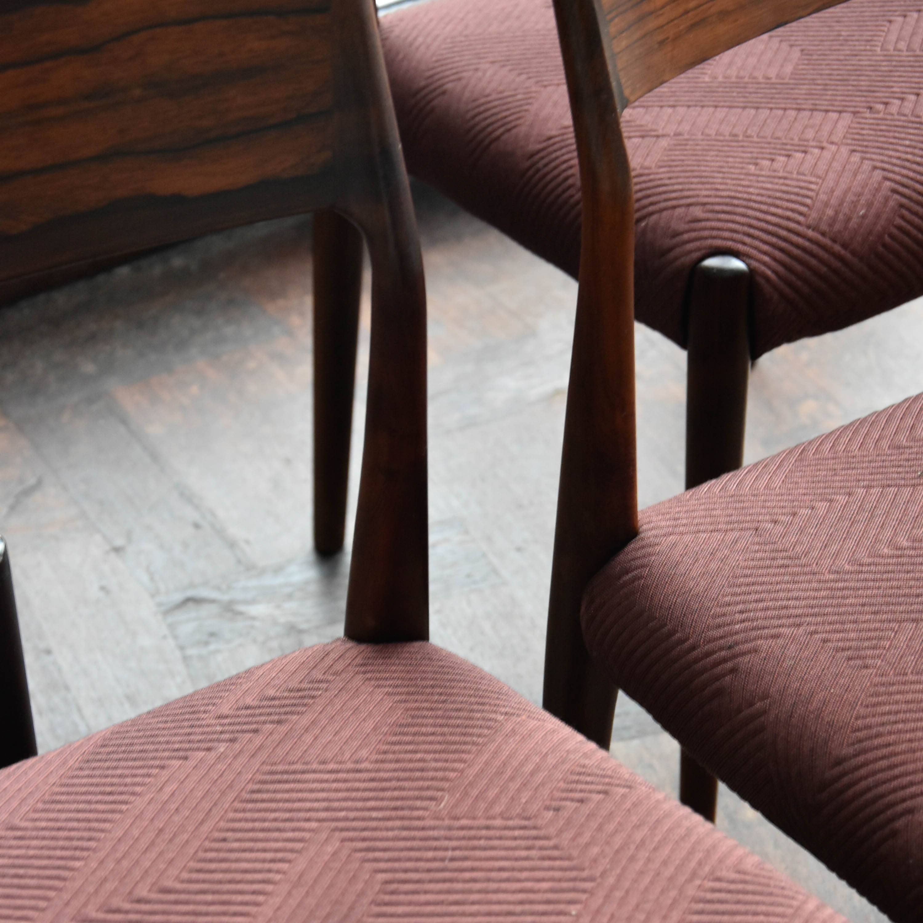 4 chaises de salle à manger danoises