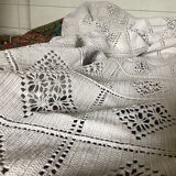 Covers bed in hook
