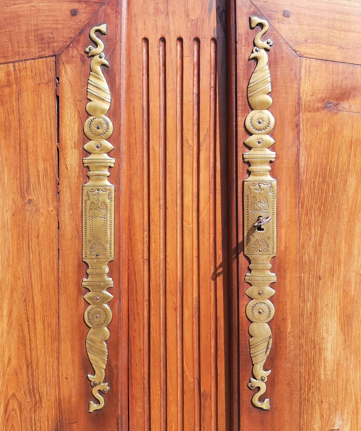"Gendarme Hat" wardrobe, Louis XV.