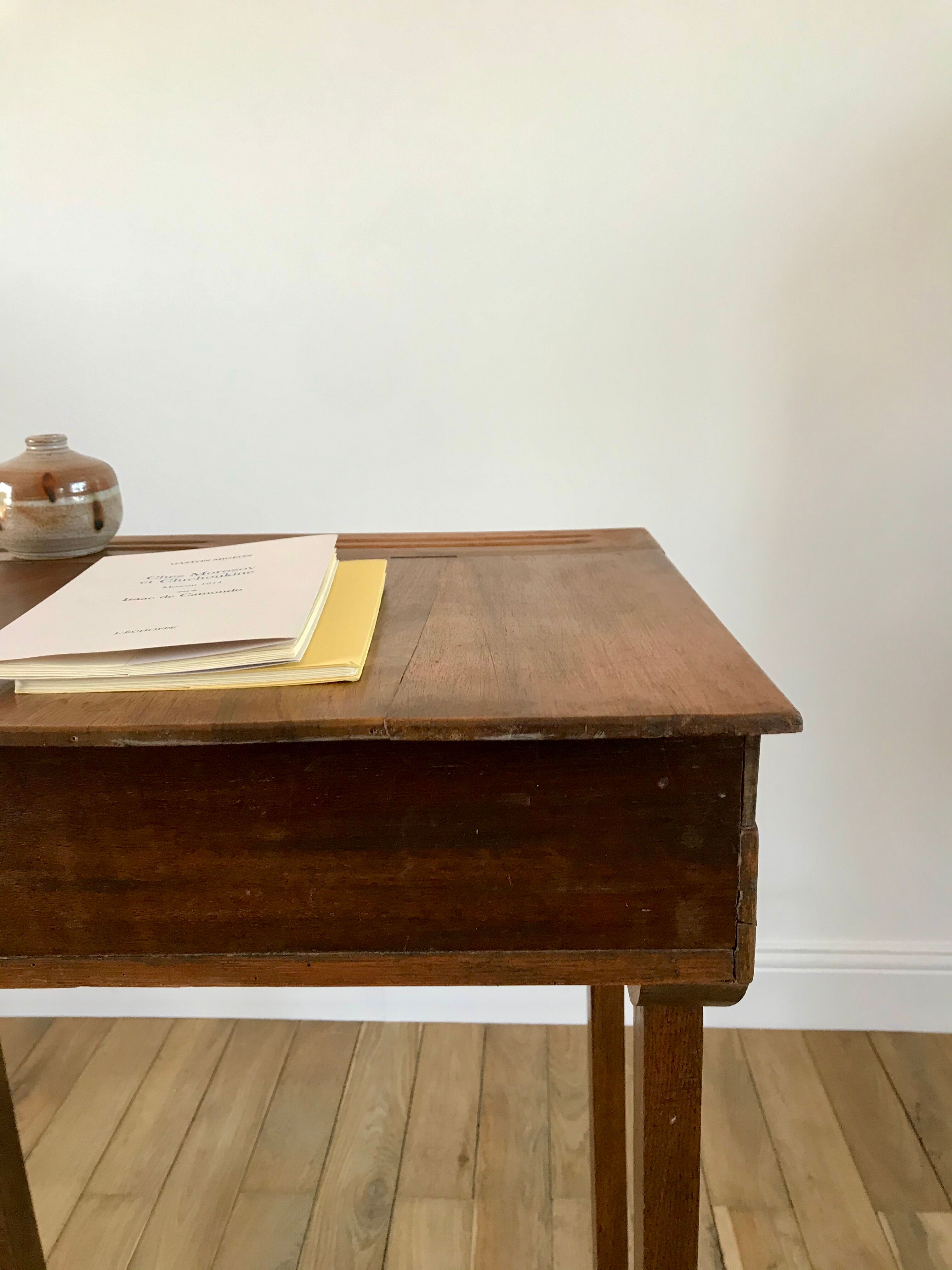 XXth century beech wood desk console