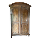 Armoire Louis XV en noyer 18eme