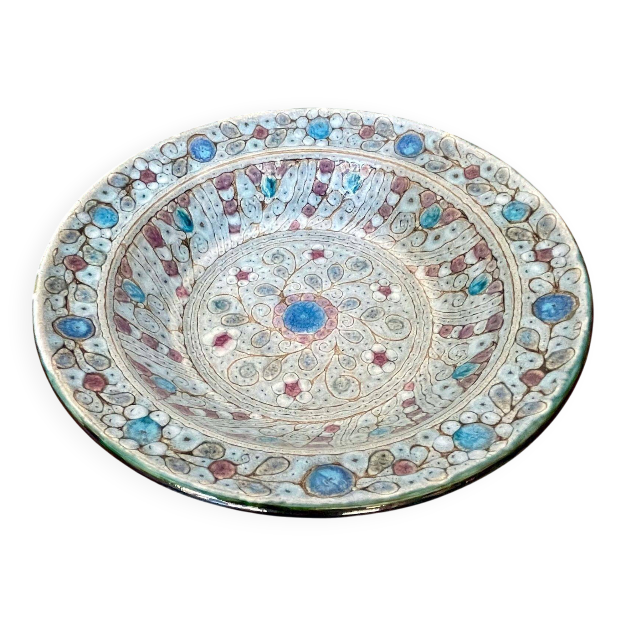 Shallow ceramic dish, Danuta Le Hénaff