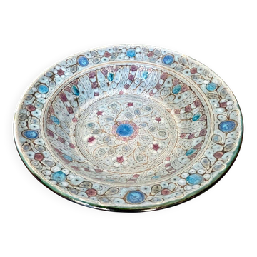 Shallow ceramic dish, Danuta Le Hénaff