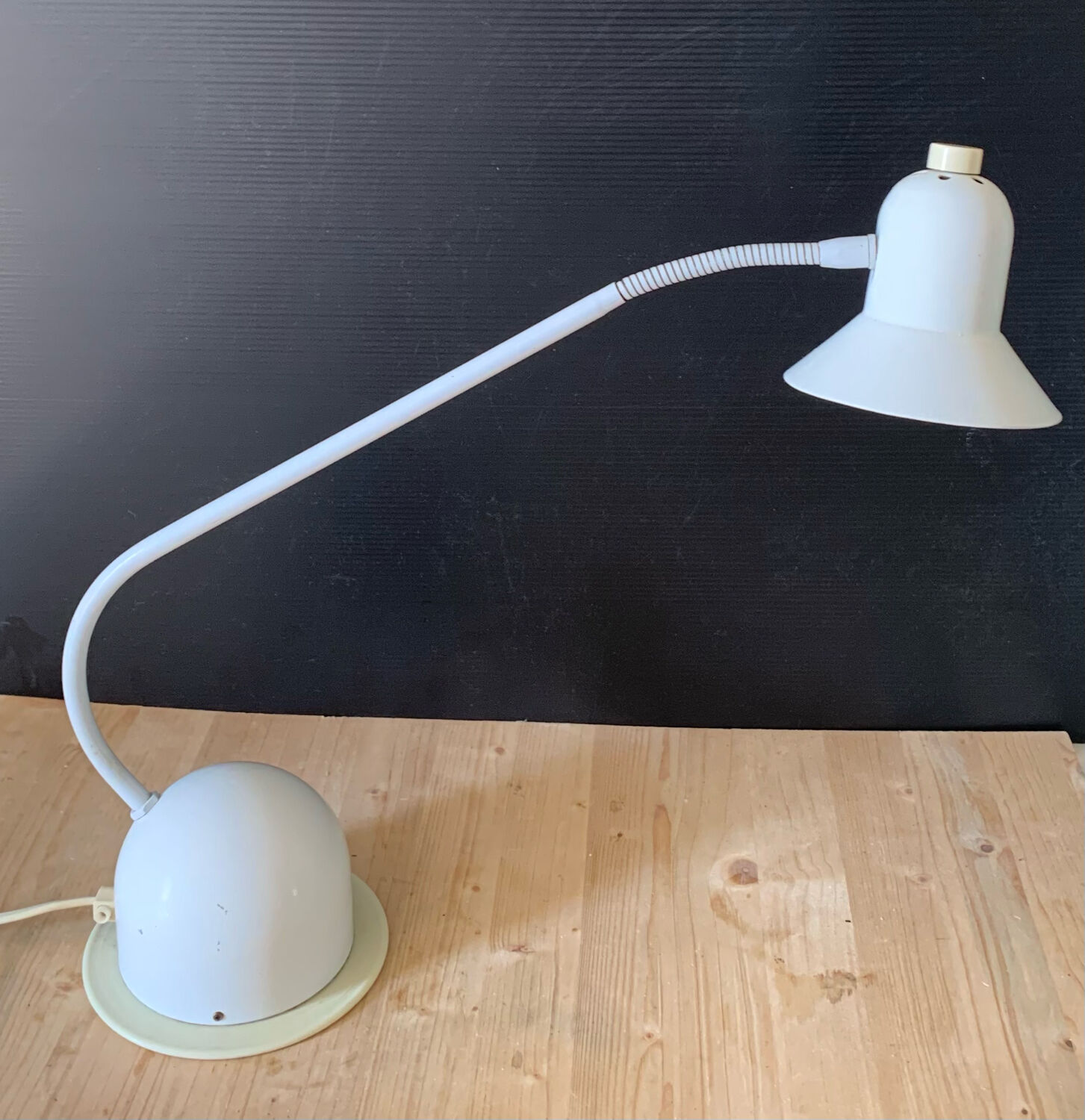 Lampe de bureau vintage Brama blanche