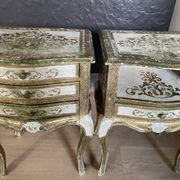 Bedside pair, 3 drawers, 1 drawer and a niche, painted golden wood, italian renaissance style