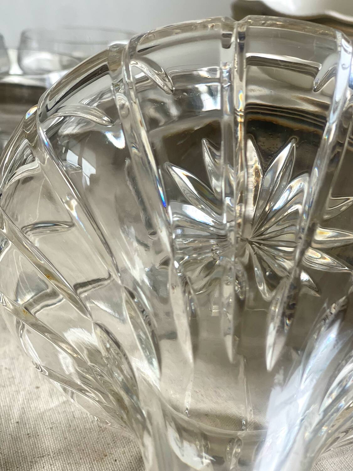 Carafe en cristal taillé Atlantis.