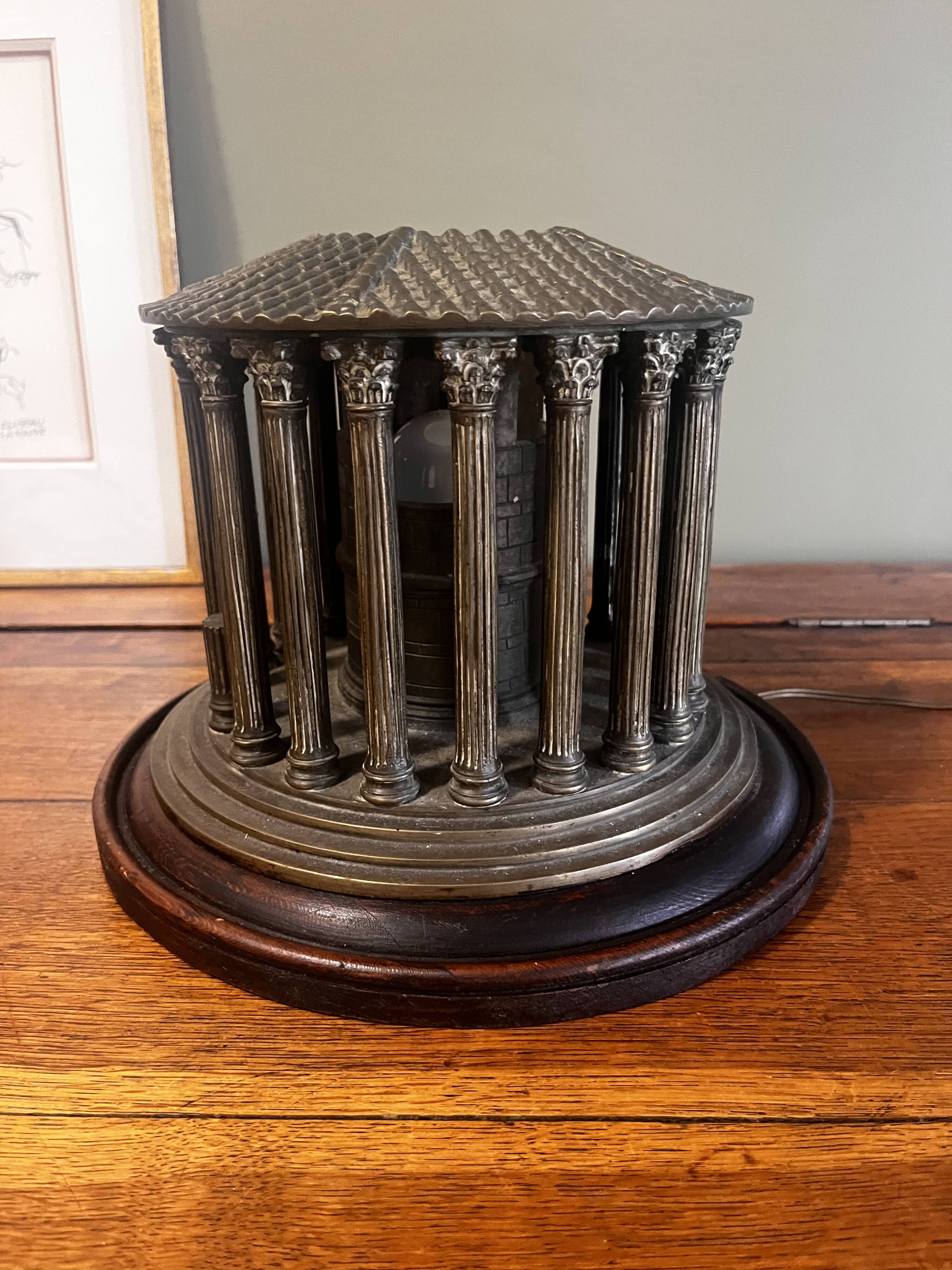 Bronze lamp