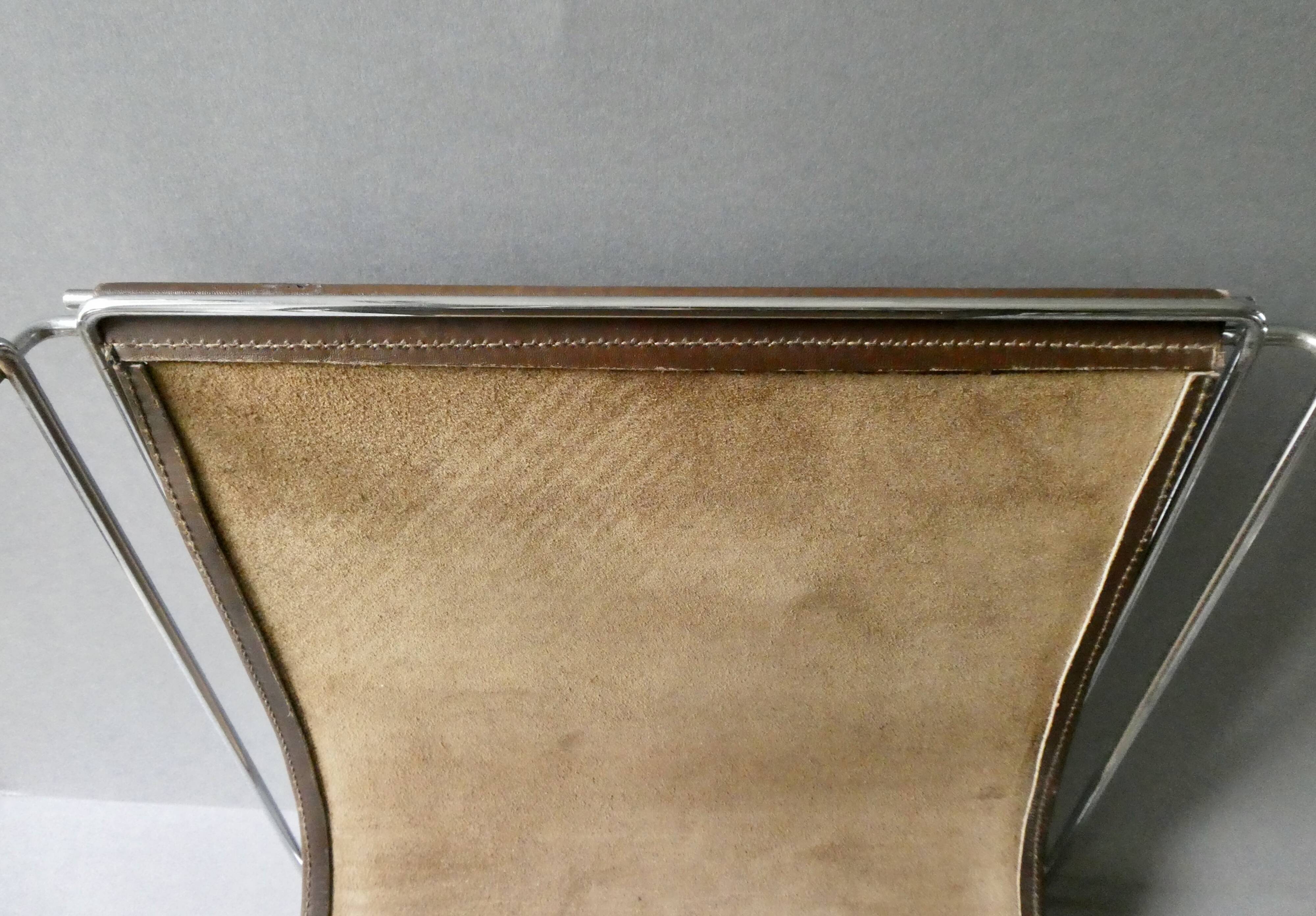 Gérard Rignault Group S.A. magazine rack from the 70s, metal and leather