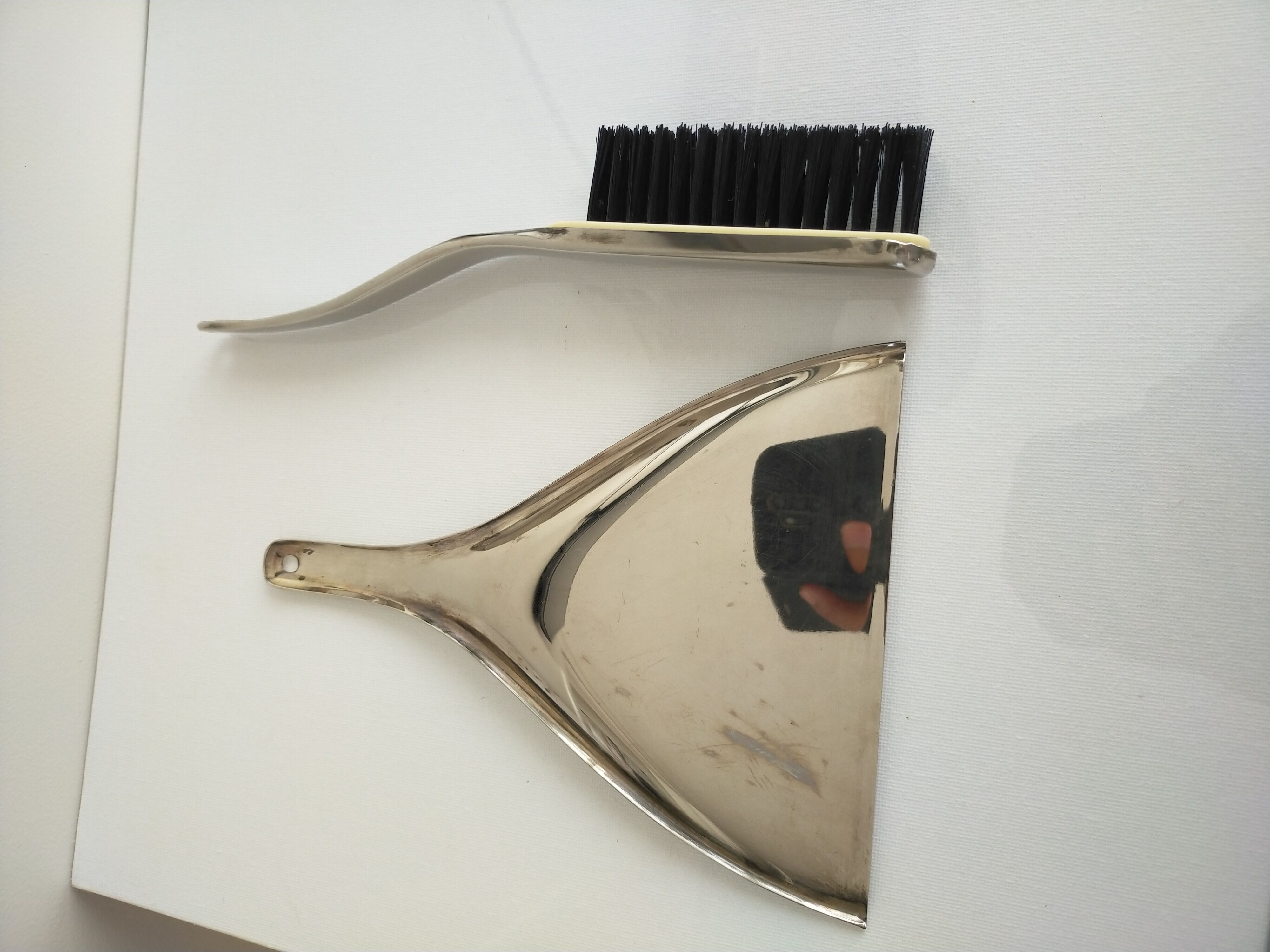 Stainless steel shovel brush assembly