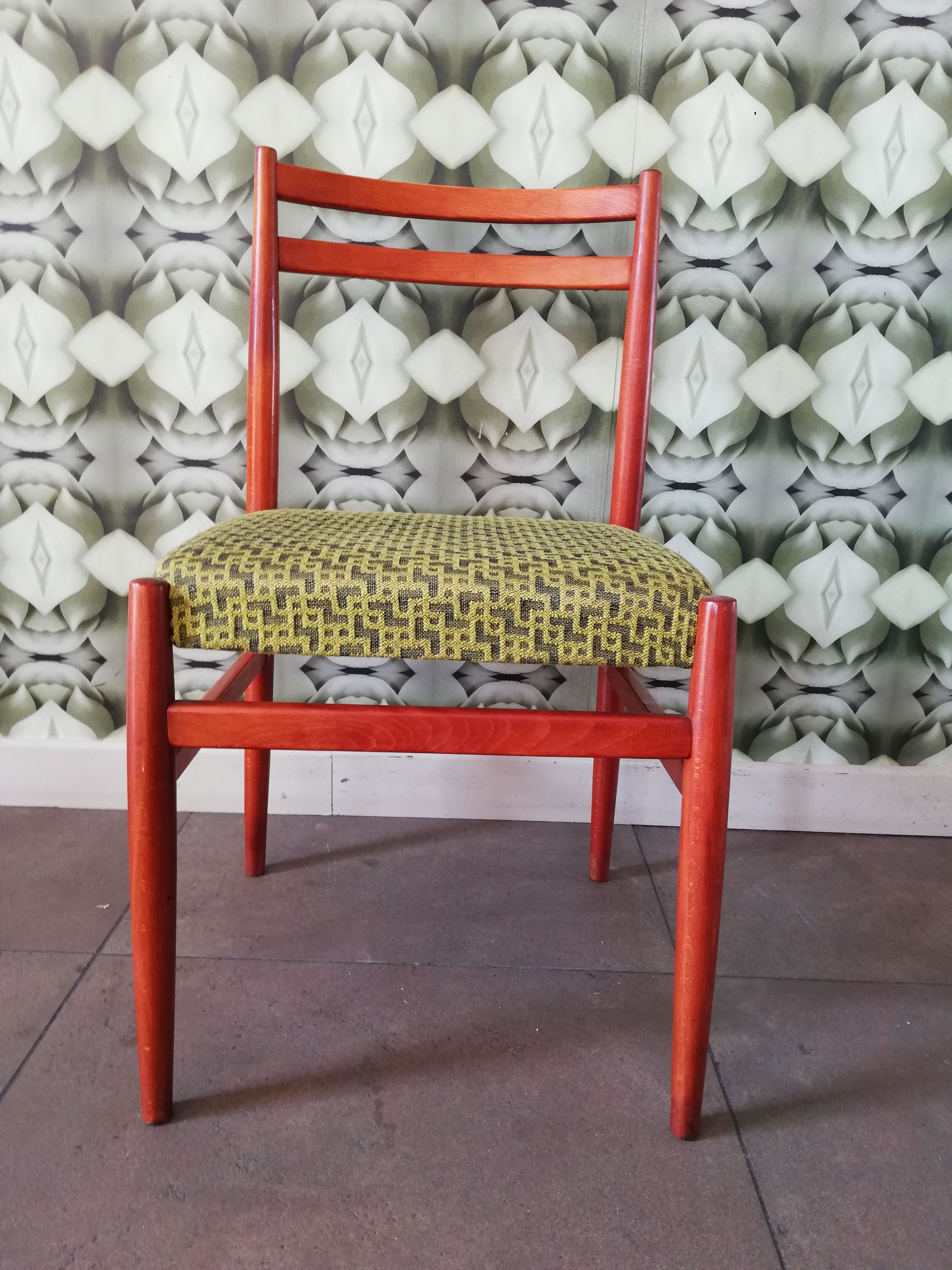 Set of 4 Czech Art Deco Chairs Ton, 1971, Up Zavody, Thonet