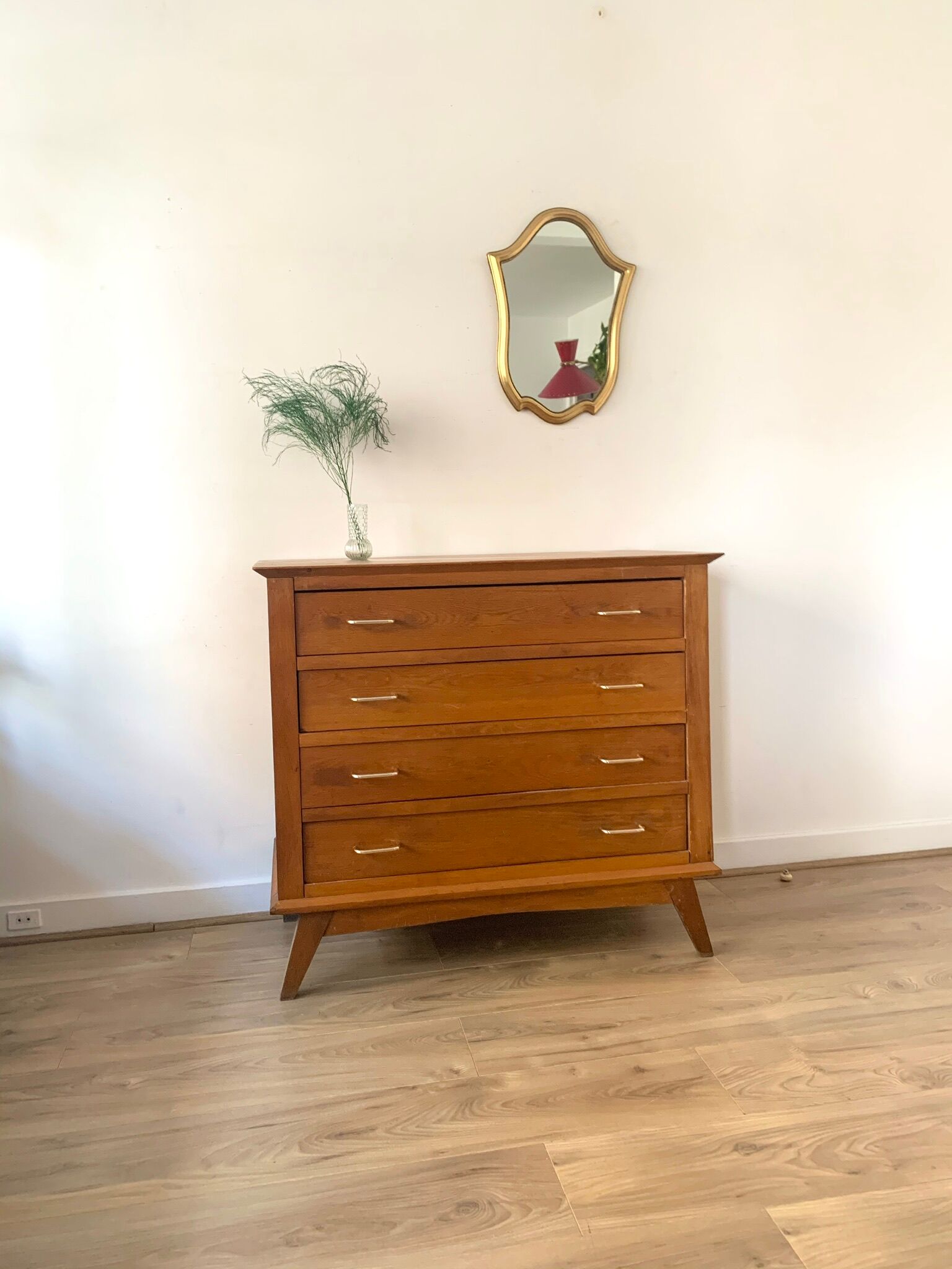 Chest of drawers vintage feet compass