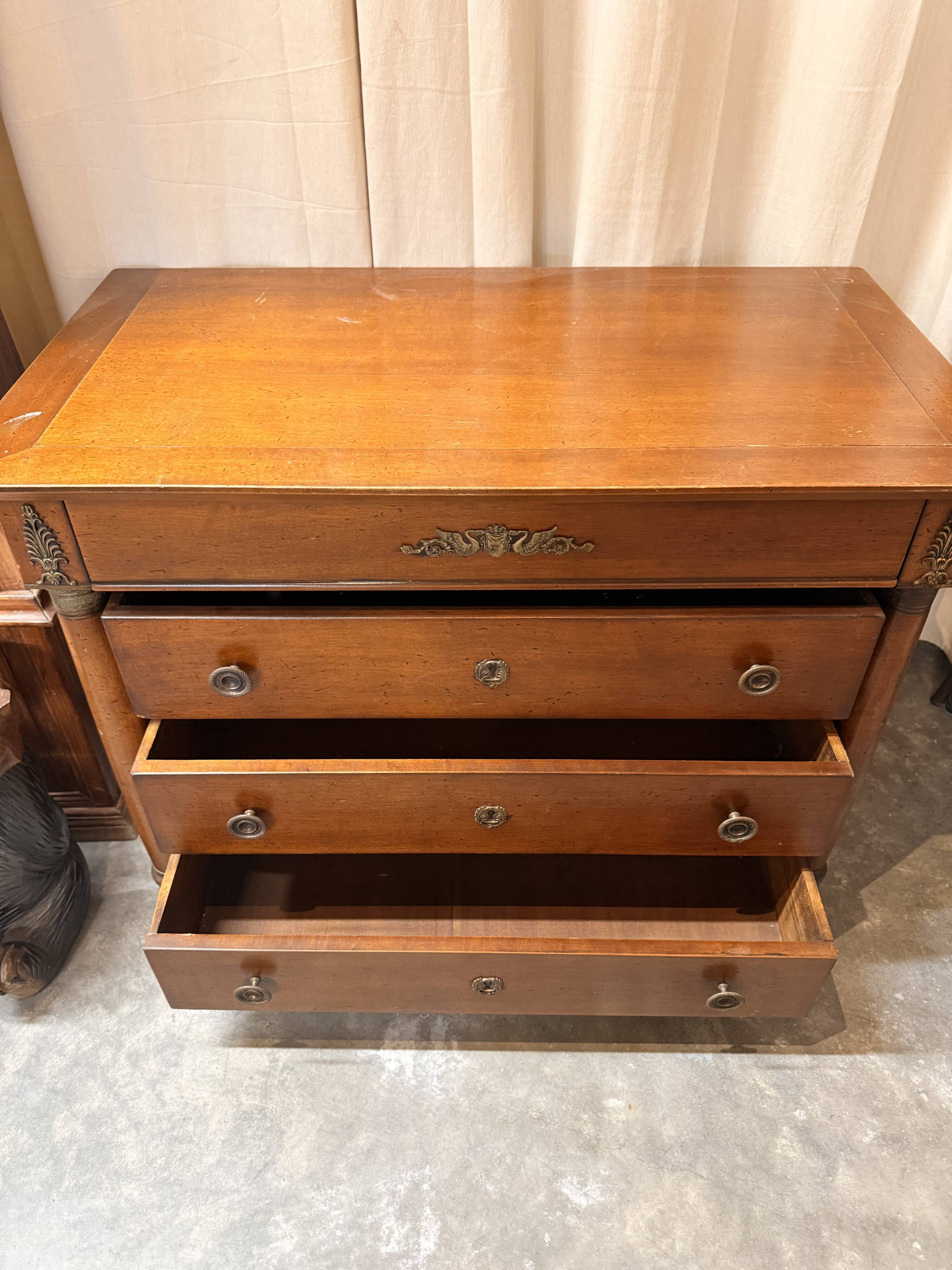 Louis-Philippe chest of drawers in cherry wood – 4 drawers