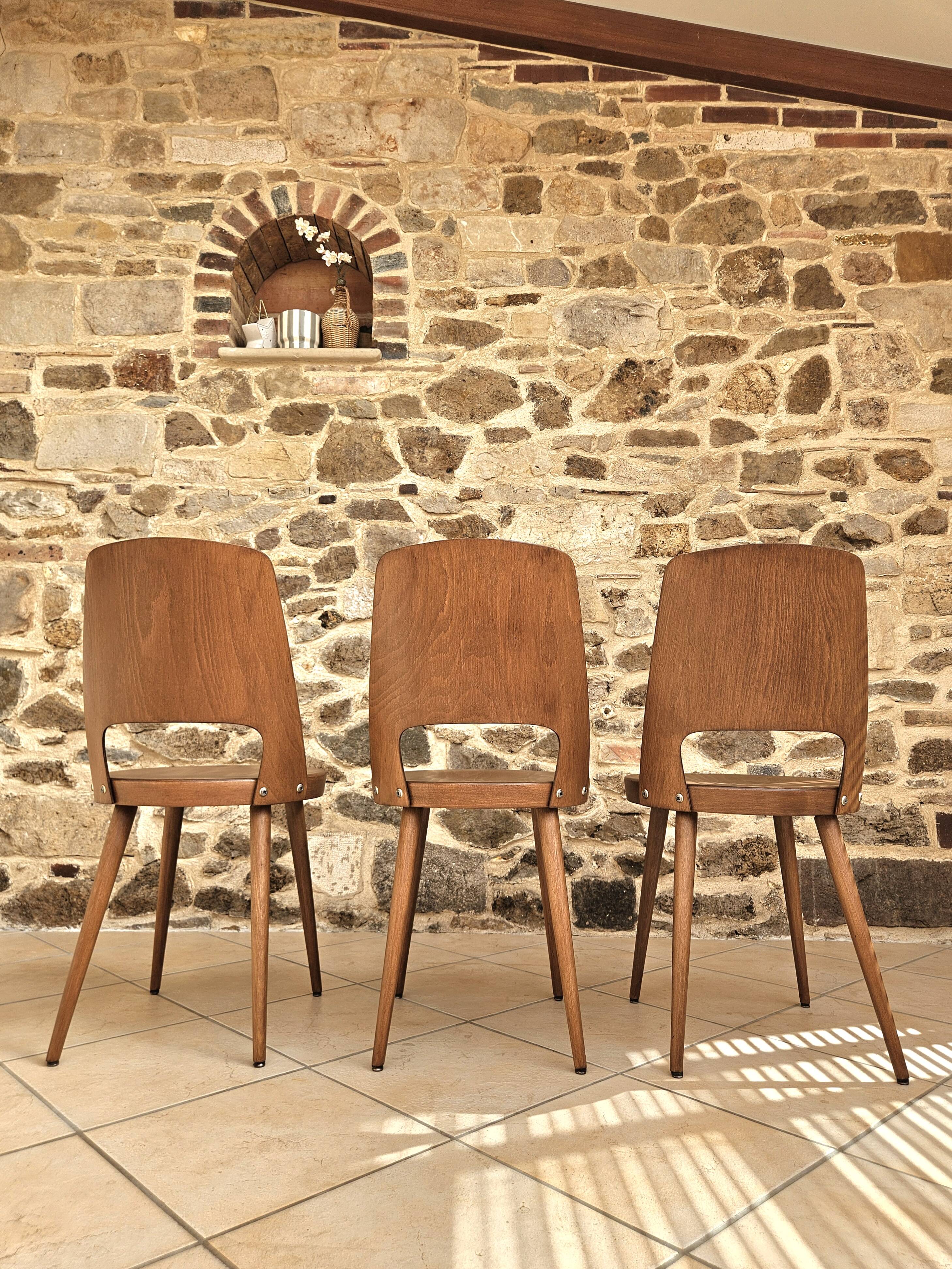 10 Baumann Mondor chairs