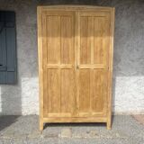 Armoire parisienne