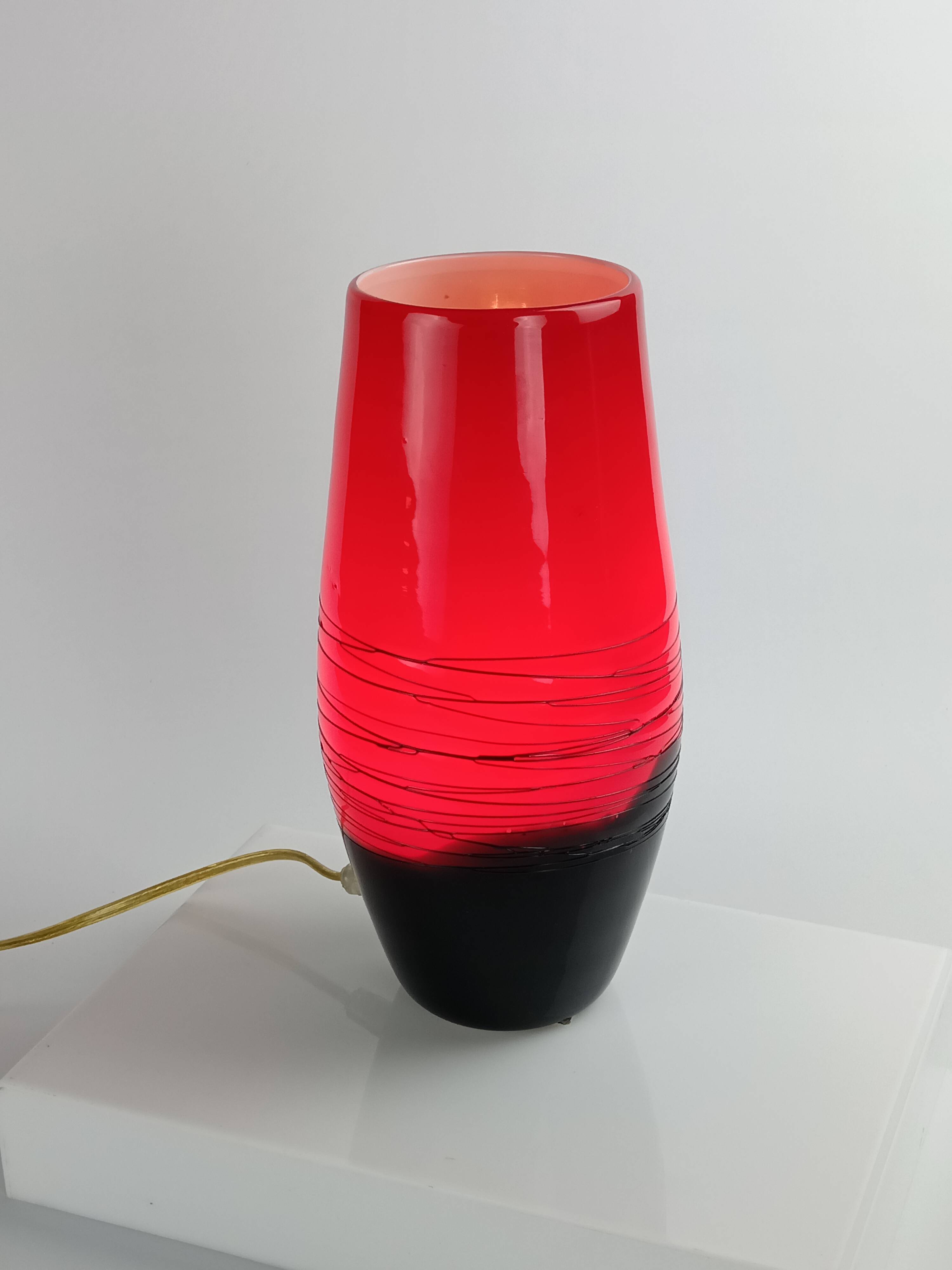 Vintage opaline glass shell-shaped lamp from the 1970s.