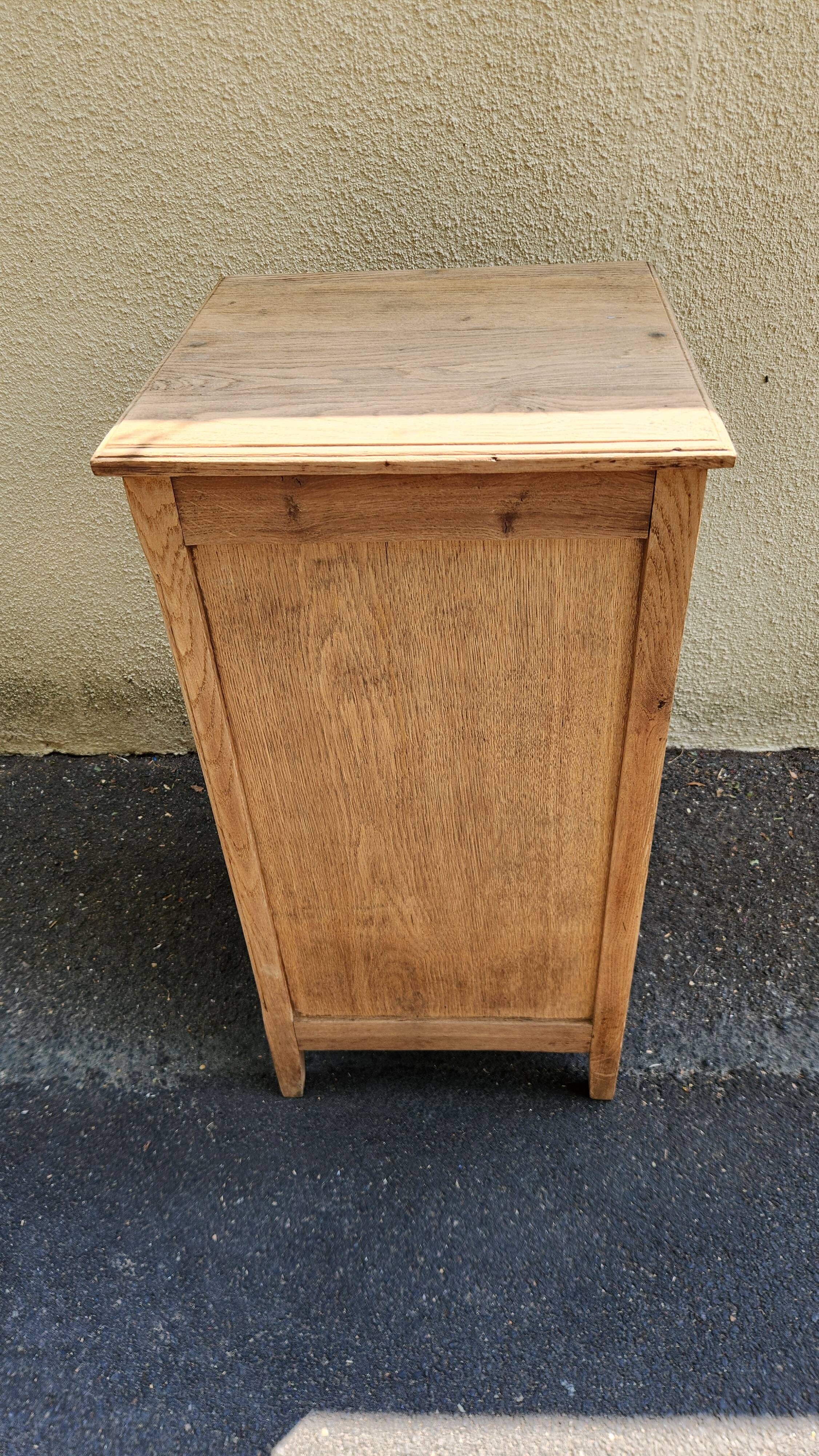 Petit meuble de rangement vintage / Chevet en bois