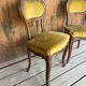 Paire de chaises anciennes