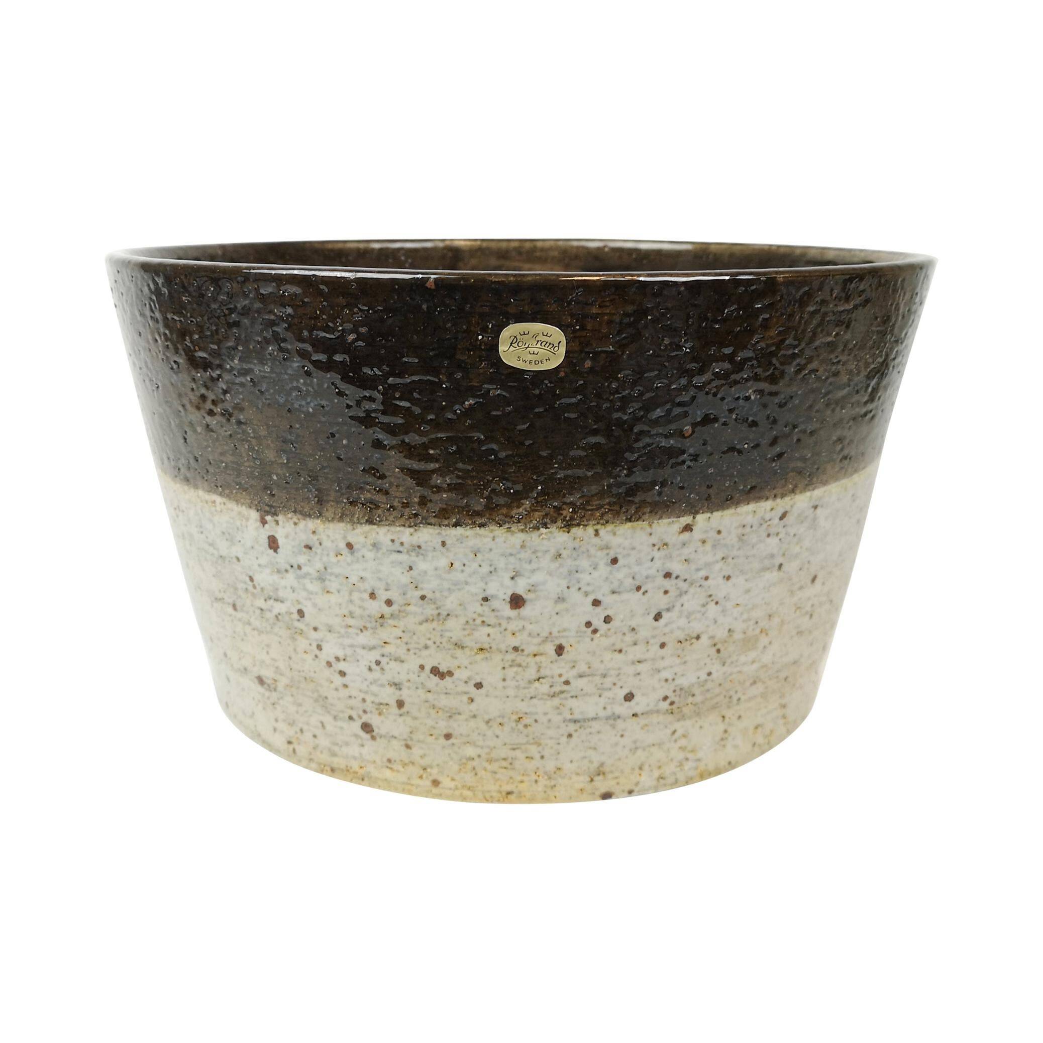 Exceptional large ceramic bowl Rörstrand Sylvia Leuchovius, 1970s.