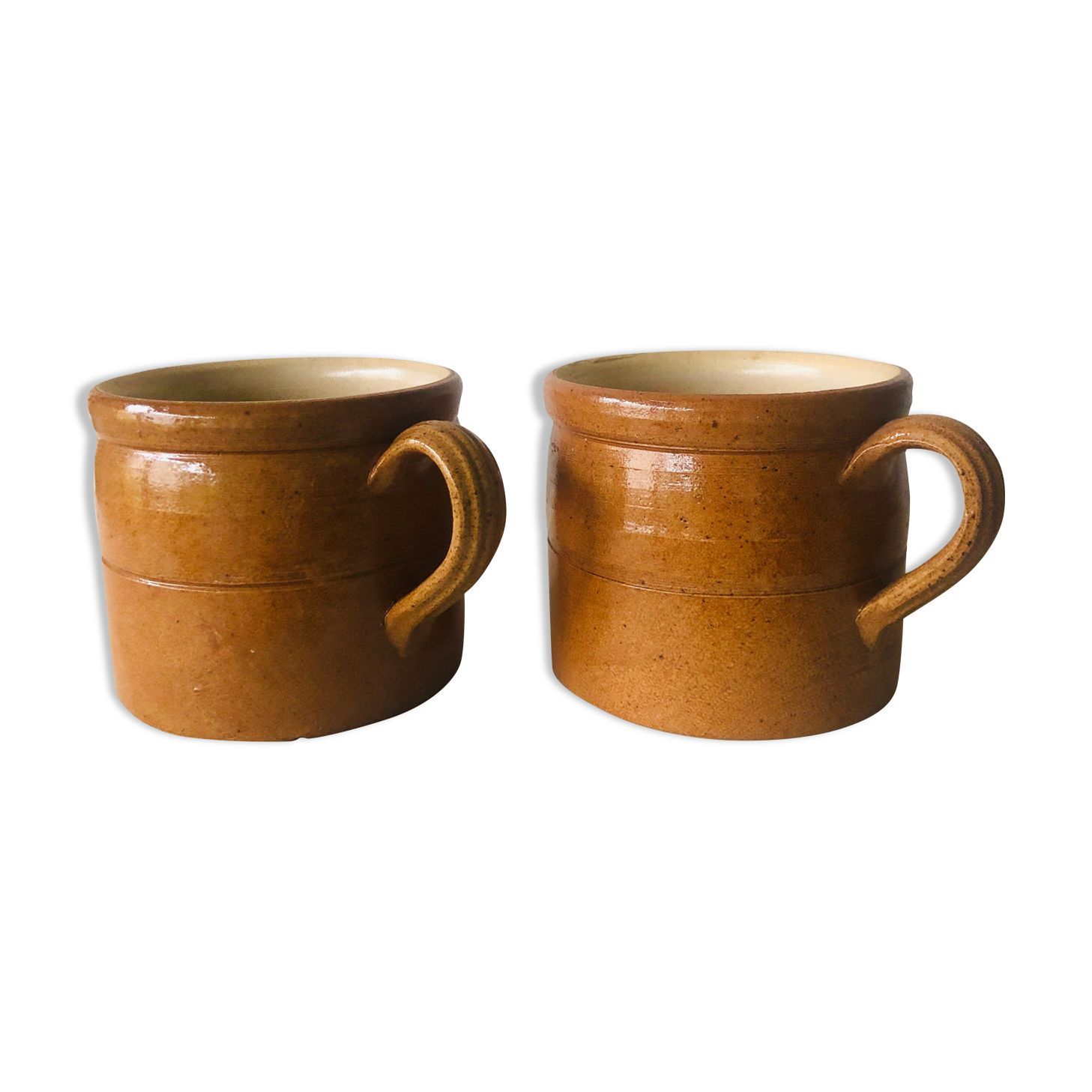 Set of 2 sandstone mugs