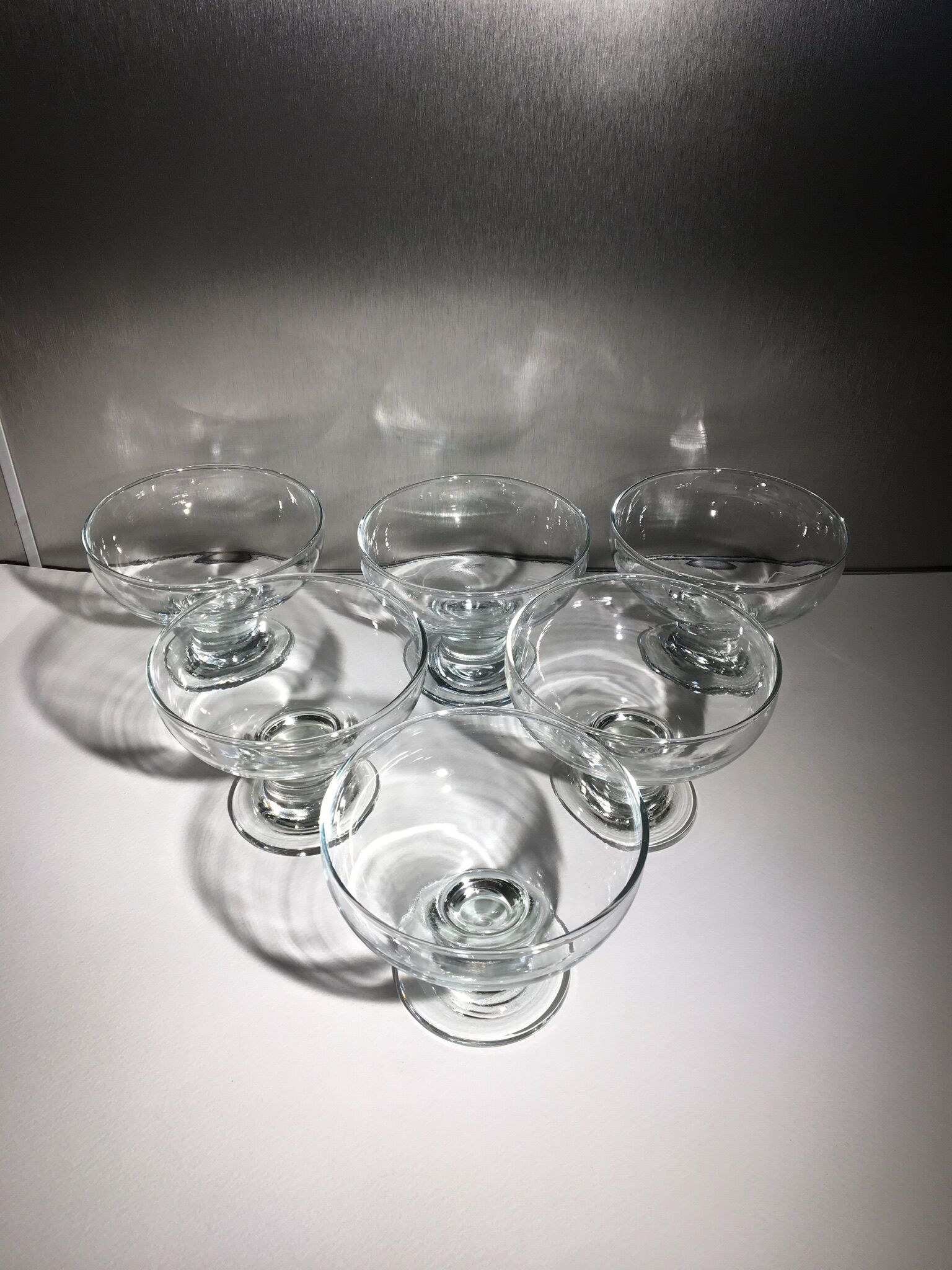 Lot of 6 champagne glasses from the 60s/70s in glass and crystal