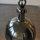 Suspension en nickel, style industriel.