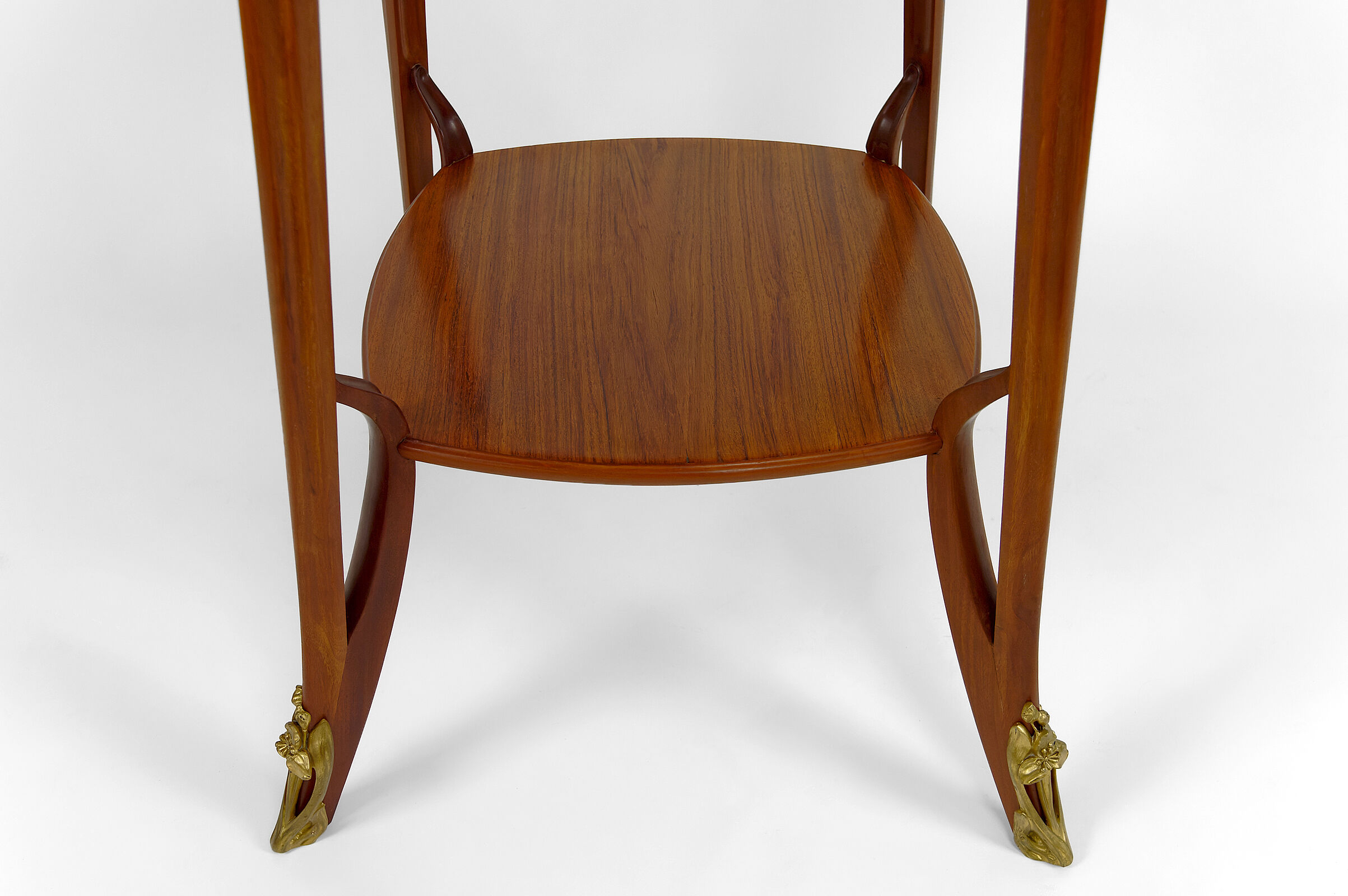 Pedestal table "Olga" by Louis Majorelle in mahogany, France, circa 1900