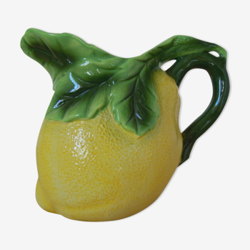 Pitcher slurry lemon shape