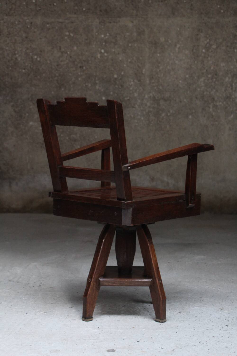 Swivel armchair Dutch design Amsterdam art deco 1930