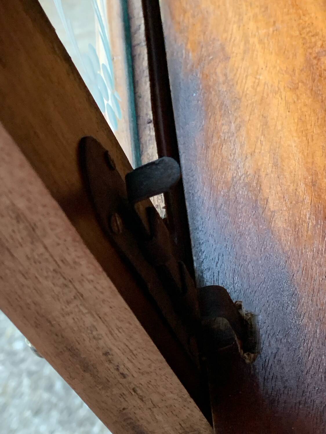Parisian wardrobe in raw wood with engraved glass from 1920.