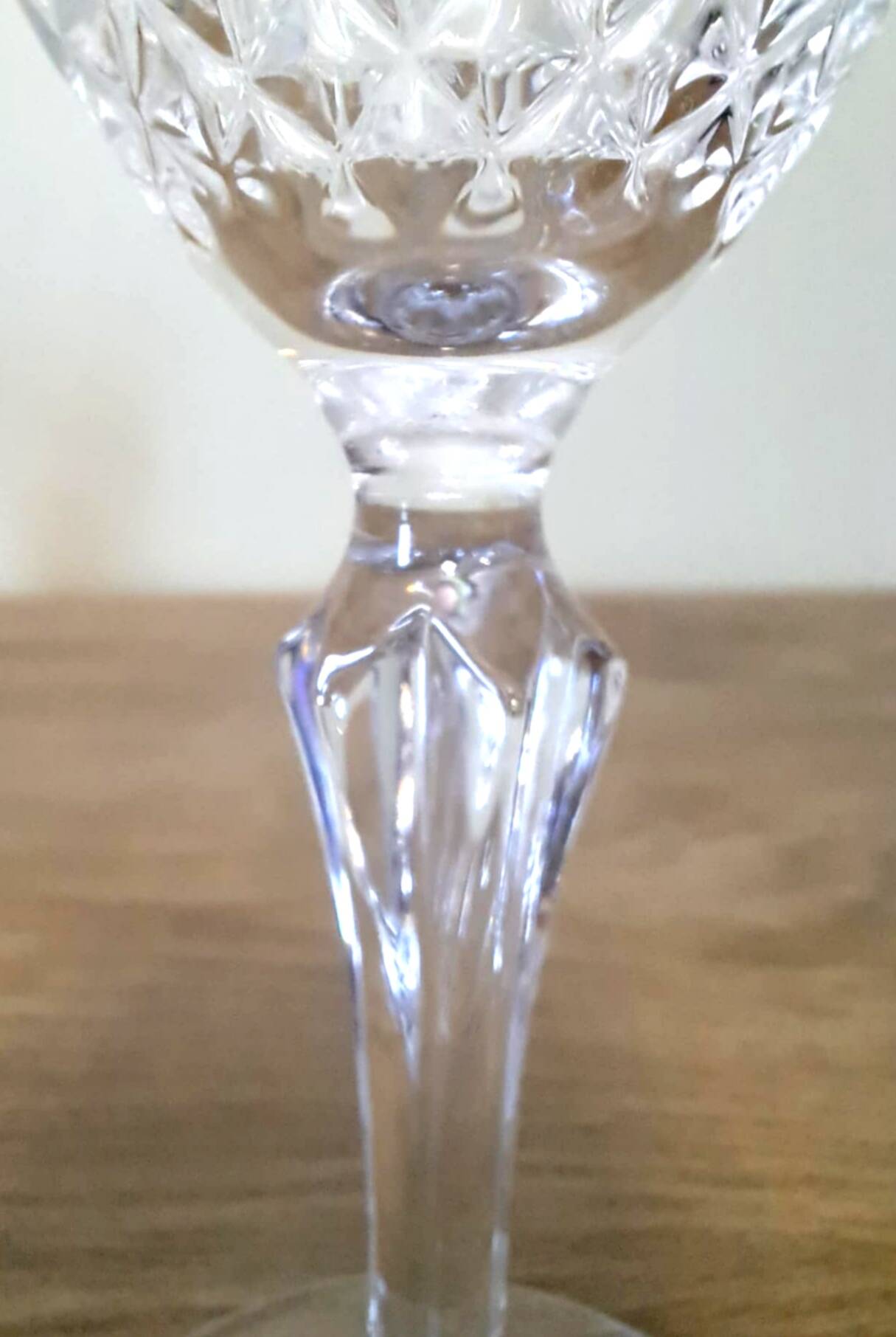 6 crystal wine glasses