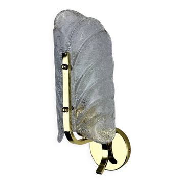 Mid-century frosted leaf sconce, textured Murano glass & gilt details, circa 1960s