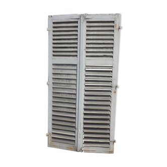 Rectangular shutters with louvers