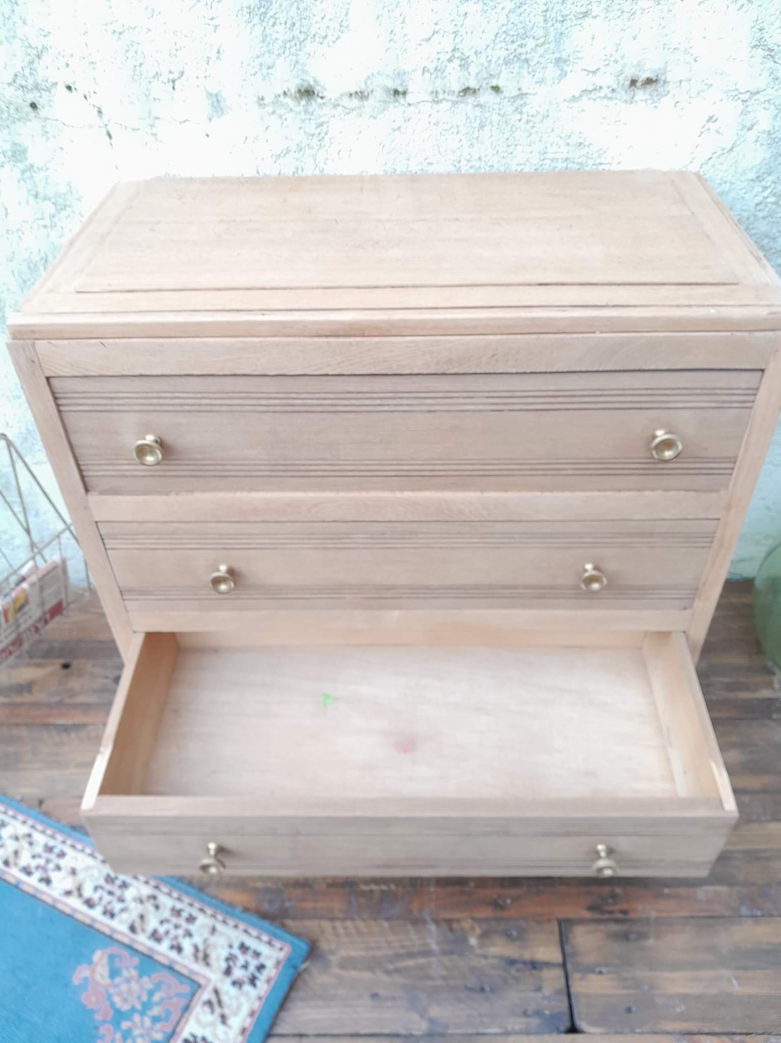 Art Deco chest of drawers