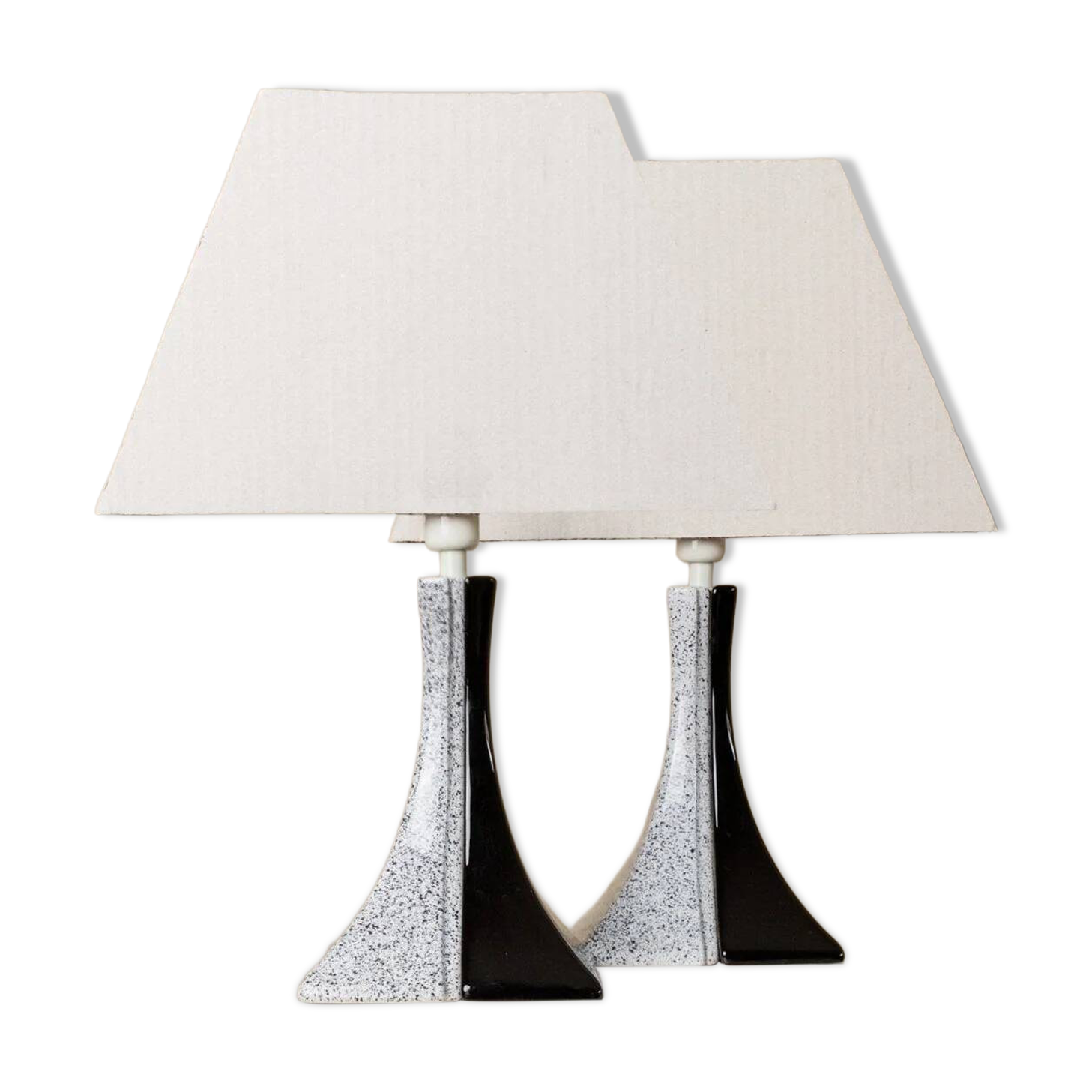 Pair of Handmade Ceramic Lamps in Black and White, 1980s Memphis-Style Italian Retro Bedside Lights