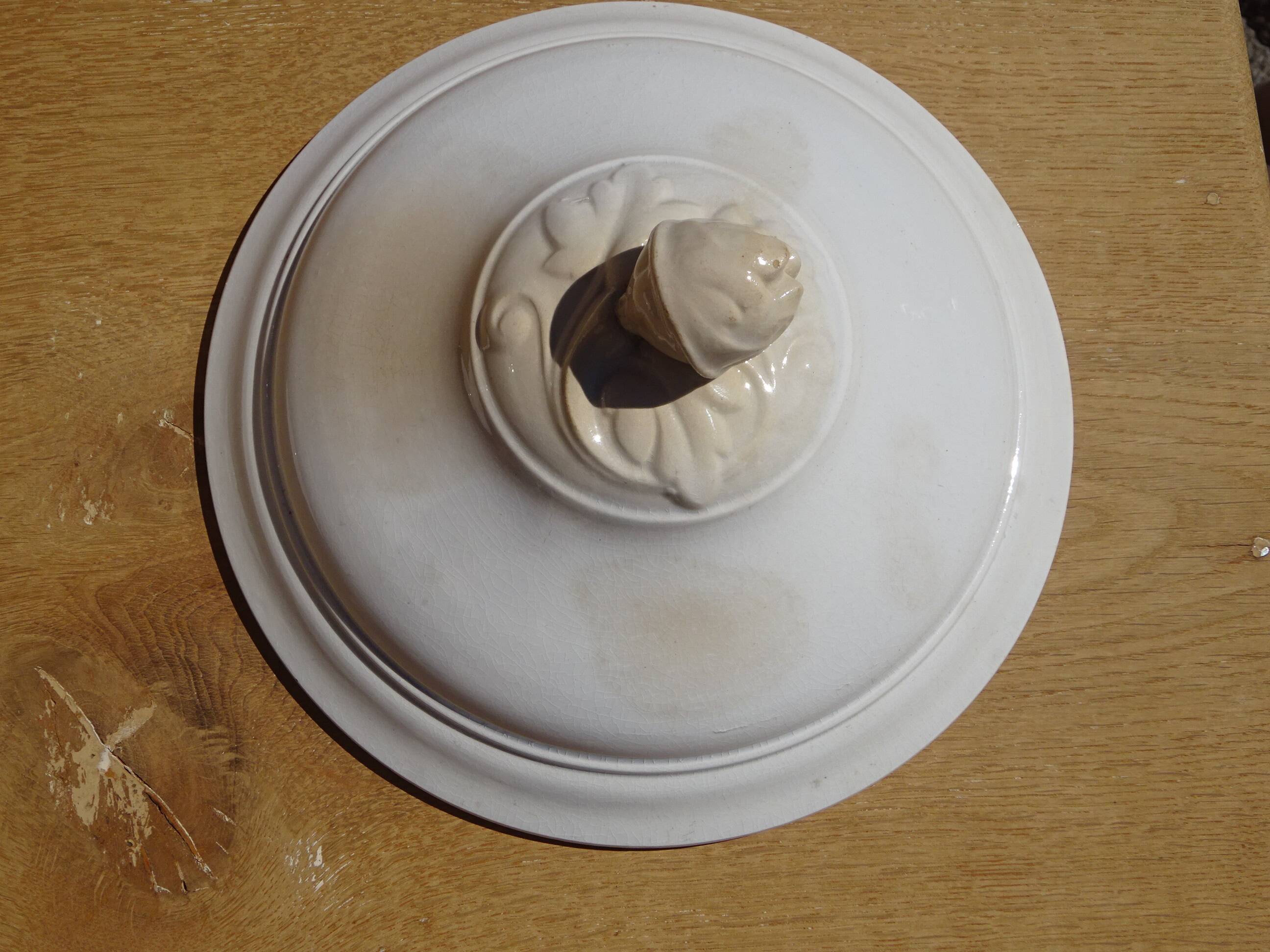 Old soup tureen, Digoin/Sarreguemines
