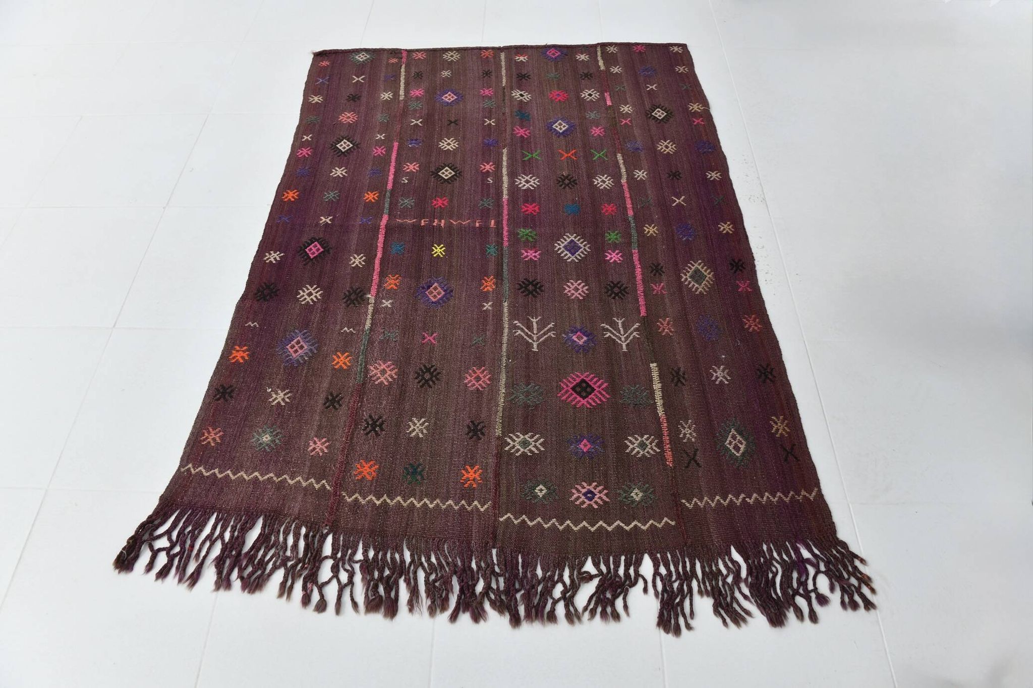 Burgundy Art Deco Vintage Kilim Rug, 118x124Cm