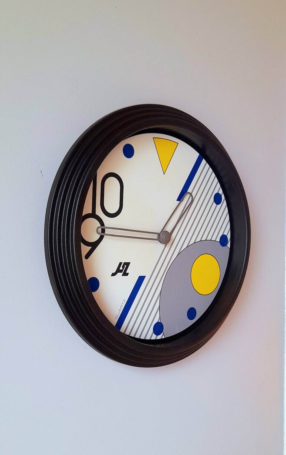 Horloge post moderne Albert Leclerc