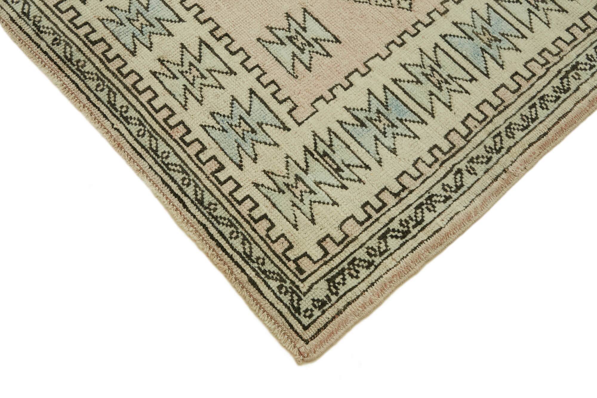 Turkish Vintage Anatolian Rug 123 cm x 199 cm