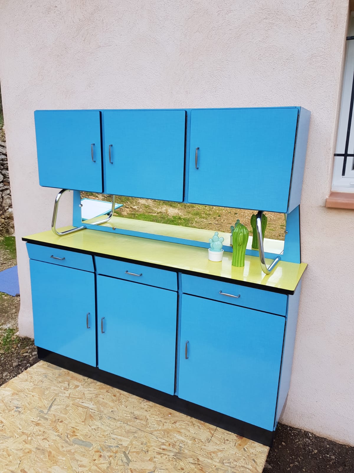 Buffet Formica blue and yellow years 60