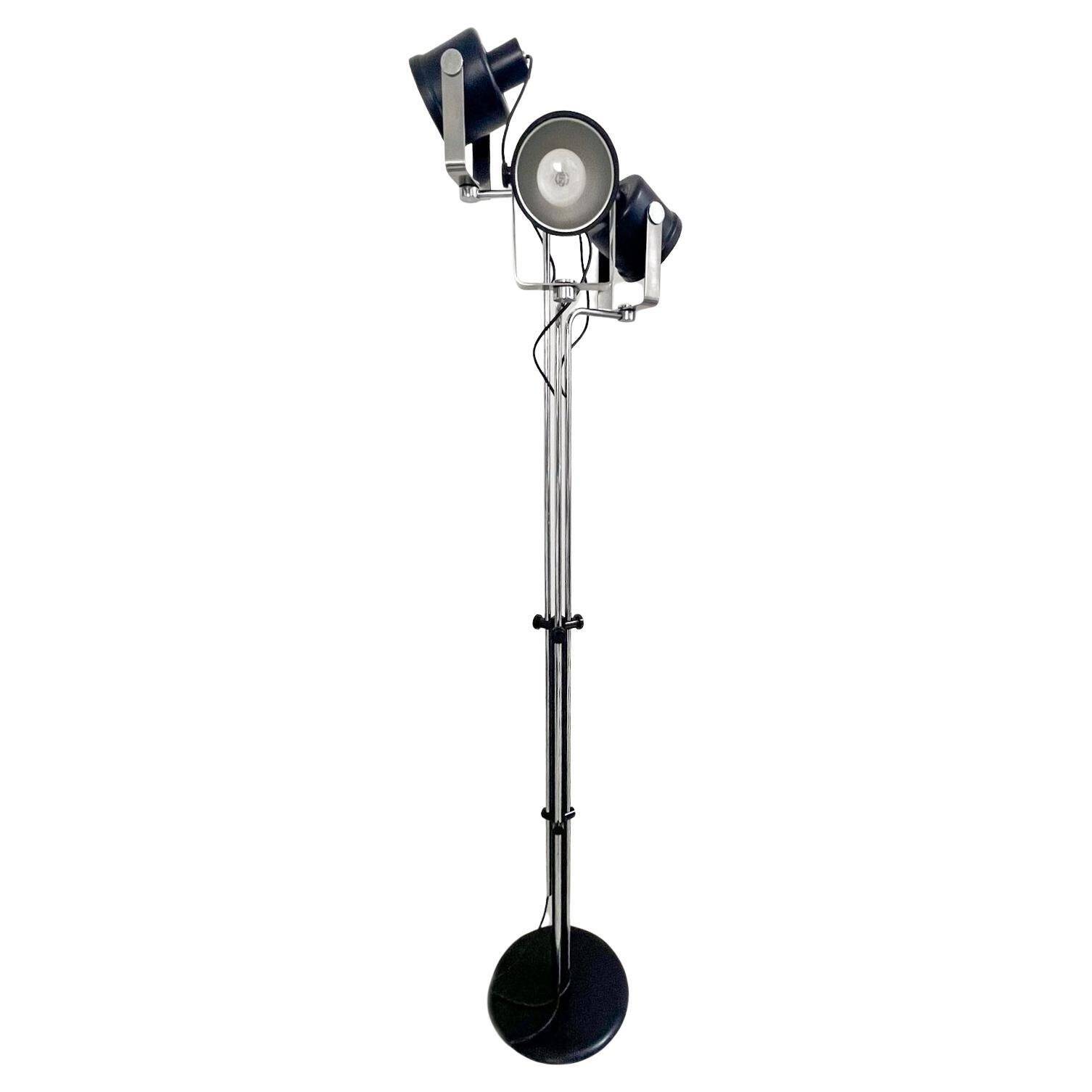 Lampadaire par Brusasco et Torletta mod P433 pour Luci Milano, modernisme italien.