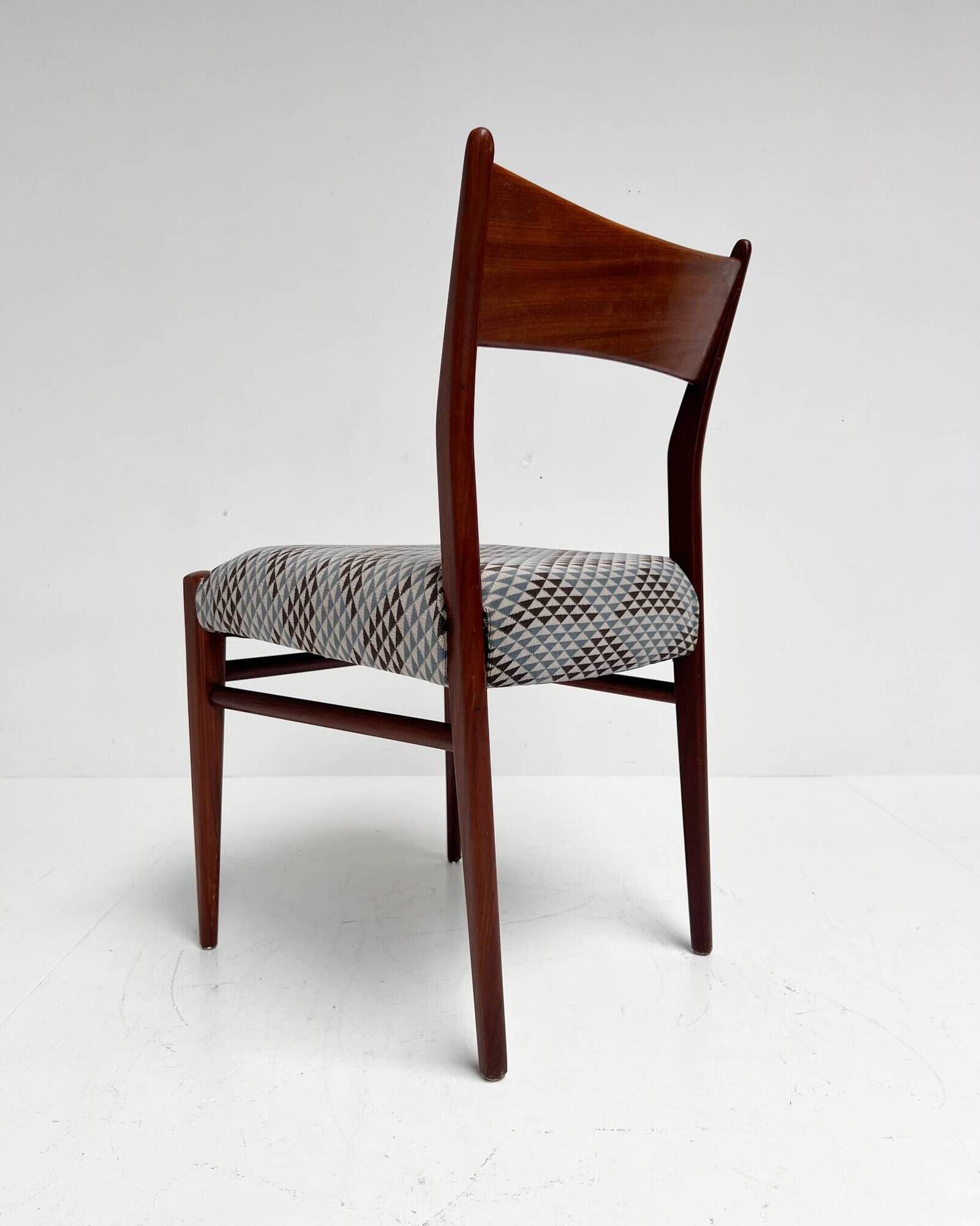 Ensemble de 4 chaises SA10 par Cees Braakman pour Pastoe, années 1960.