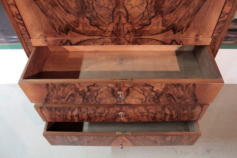 Secretary Louis Philippe in walnut, XIX