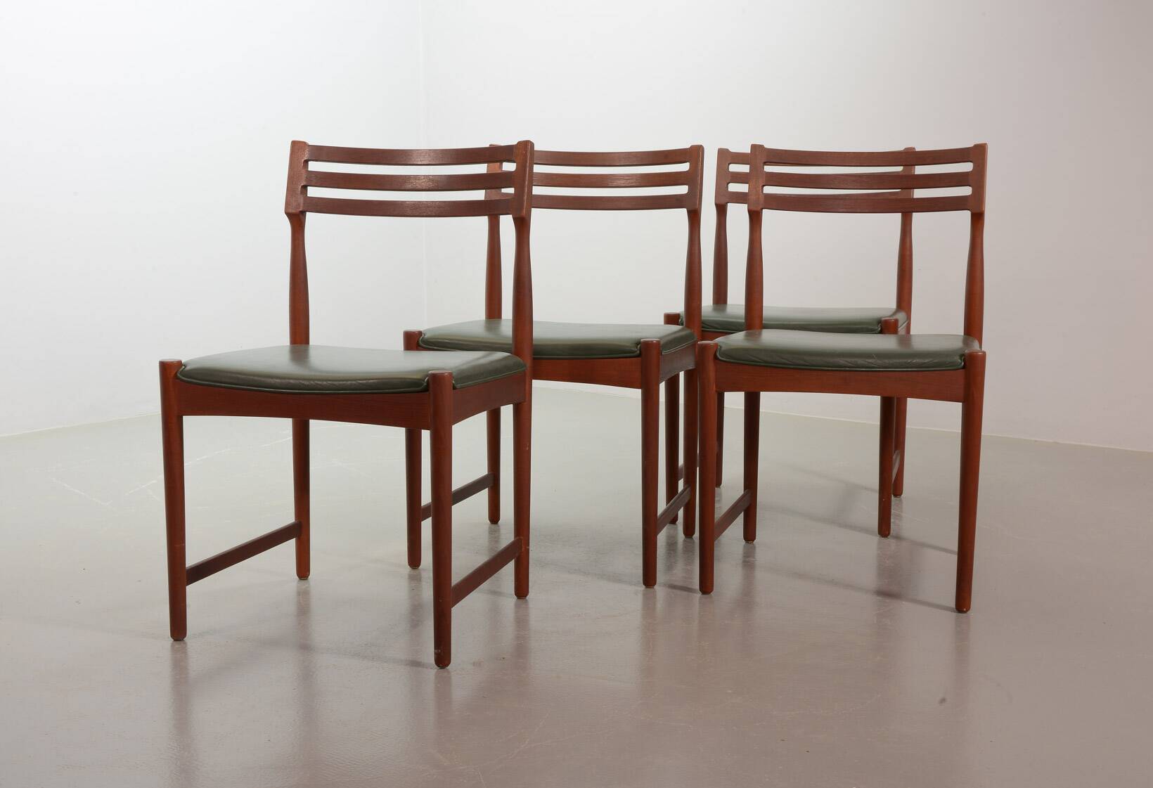 Bovenkamp Vintage Design Teak Wooden Dining Chairs with Leather Upholstery