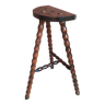 Tabouret tripode en bois perlé