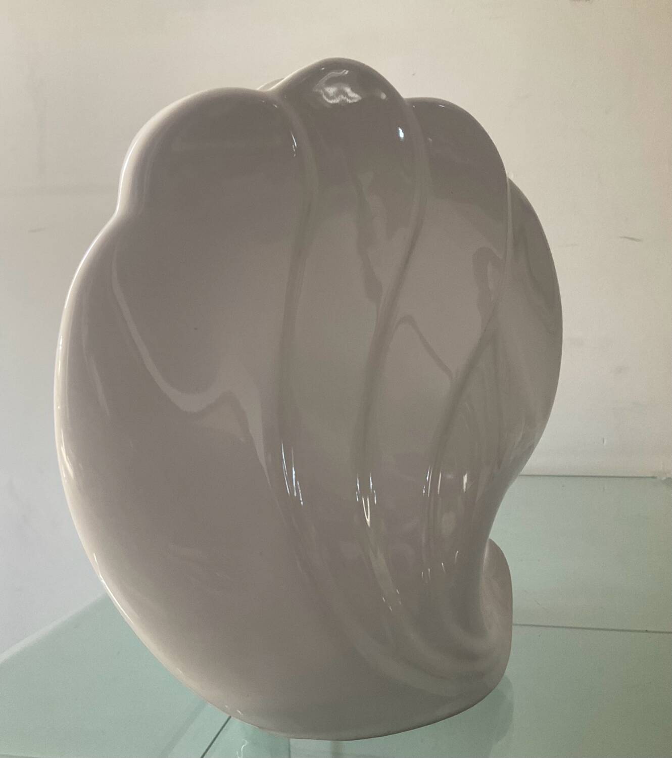 Vintage ceramic shell vase