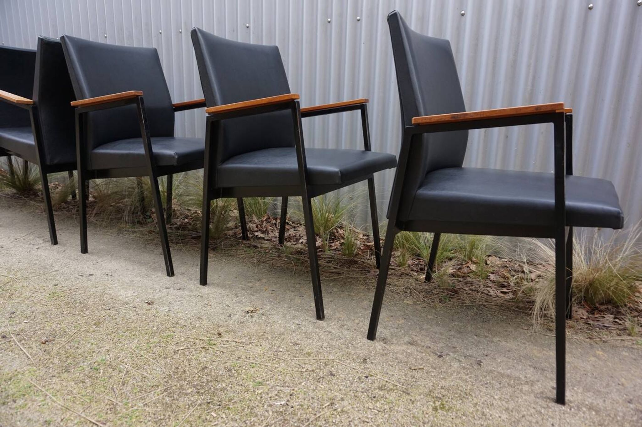 Fauteuils/chaises de conférence au design minimaliste industriel néerlandais du milieu du siècle