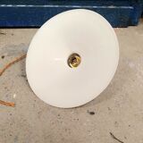 Opaline suspension